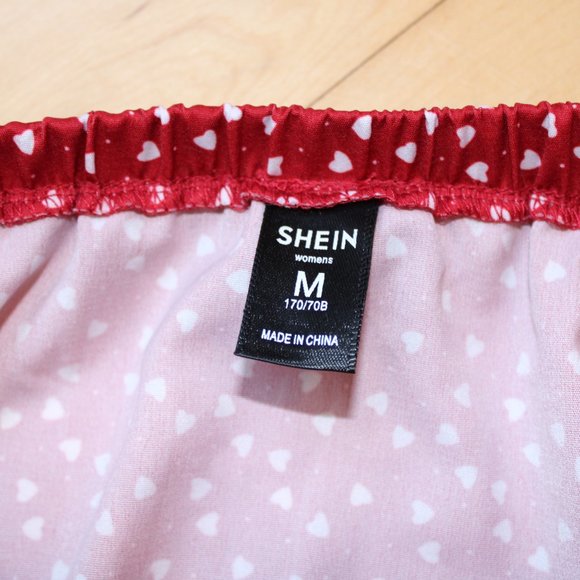 Heart Patterned Skirt - Picture 3 of 3